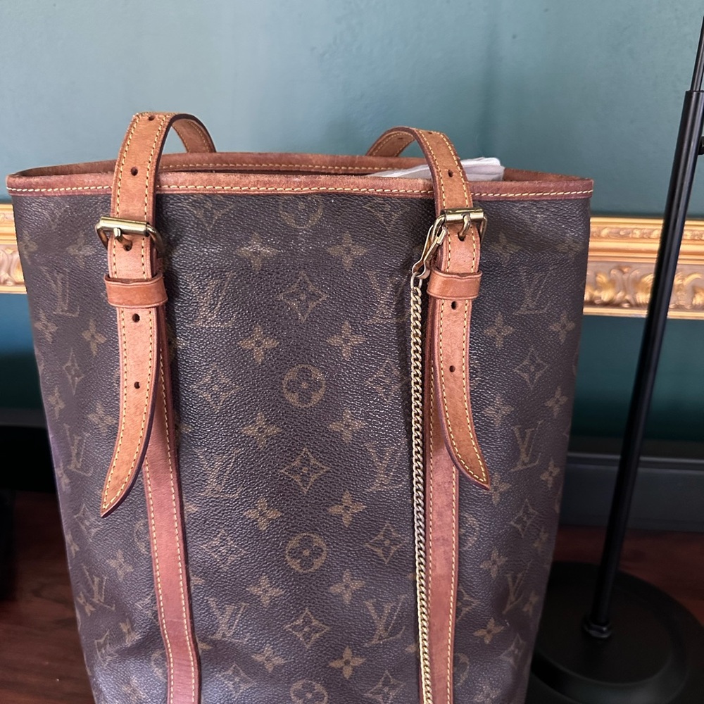 Louis Vuitton Brown Monogram Bucket Bag - Picture 4 of 16